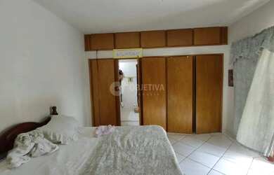 Imagem 7: Casa para aluguel, 5 quartos, 2 suítes, 2 vagas, MARTINS - UBERLANDIA/MG