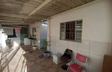 Imagem: A casa possui 5 Dormitórios, 5 Banheiros, 150m² de Área e