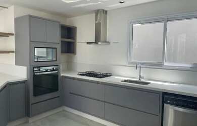 Imagem 14: CASA EM BC. com 5 suítes, 6 bwc, 3 vagas, nova, em cond. fechado com...