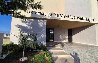 Imagem: A casa em condomínio possui 5 Dormitórios, 4 Banheiros, 2