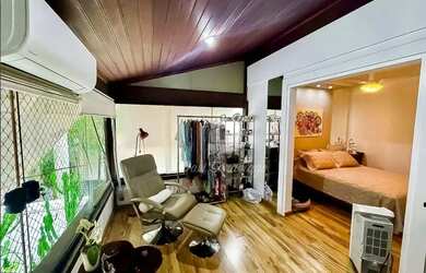 Imagem 2: Casa com 4 Quartos à venda, 328 m² por - São Francisco - Niterói/RJ