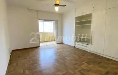 Imagem 13: Higienopolis-SP. Varanda, Guarda roupa, 235m² de Áreae2 Vagas na garagem