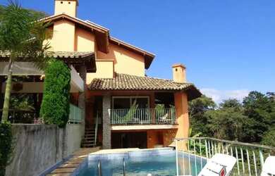 Imagem: Bela casa no condomínio central de Itaipava a venda