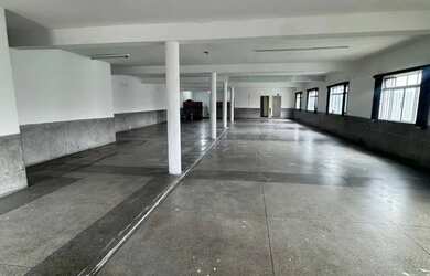 Imagem 2: Salão no piso superior para locação no Jardim Maringá!