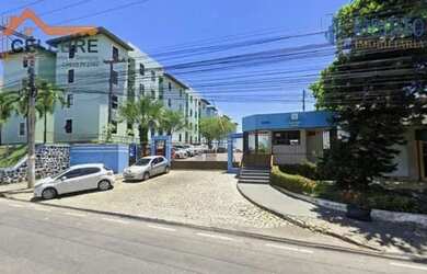 Imagem: O apartamento possui 2 Dormitórios, 1 Banheiro, 2 Vagas na