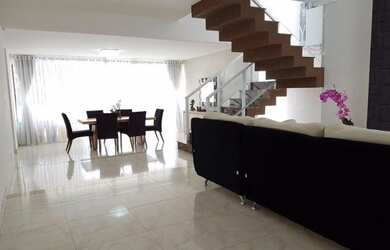 Imagem 5: Maravilhosa Casa com 4 qtos/3 suítes à venda, 450 m² por R$ 1.350.000...