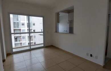 Imagem: O apartamento possui 3 Dormitórios, 1 Banheiro, 1 Vaga na garagem