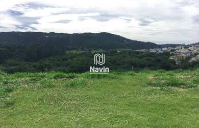 Imagem: O terreno possui 360m² de Área e está localizado em Rio