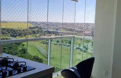 Imagem: O apartamento possui 3 Dormitórios, 2 Banheiros, 2 Vagas na