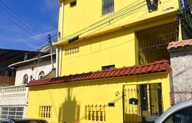 Imagem: O apartamento possui 2 Dormitórios, 1 Banheiro e está localizado