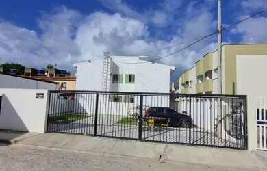 Imagem: A casa possui 2 Dormitórios, 1 Banheiro, 1 Vaga na garagem