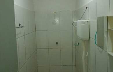 Imagem 2: Aluga se. 1 Vaga na garageme2 Dormitórios