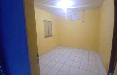 Imagem 6: Troco minha casa. 4 Dormitórios