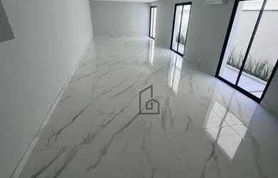 Imagem: A casa em condomínio possui 4 Dormitórios, 5 Banheiros, 4