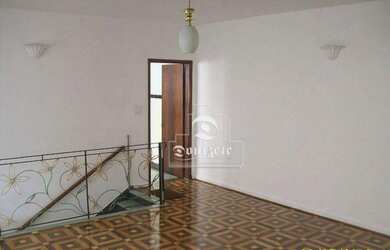 Imagem: A casa possui 2 Dormitórios, 3 Banheiros, 1 Vaga na garagem