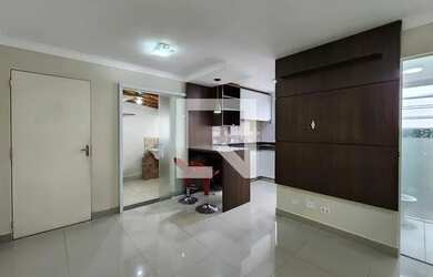 Imagem: O apartamento para alugar possui 2 Dormitórios, 1 Banheiro