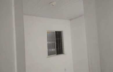 Imagem 11: Alugo casa. Varanda, 1 Banheiroe2 Dormitórios