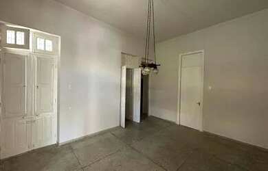 Imagem 2: Casa em Itapuã. 100m² de Área, 3 Vagas na garageme3 Dormitórios