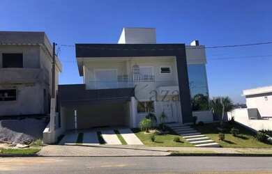 Imagem: A casa em condomínio possui 4 Dormitórios, 5 Banheiros, 4