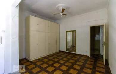 Imagem 4: Belíssimo apartamento no Flamengo - Vaga na Garagem - de Frente - Aluga