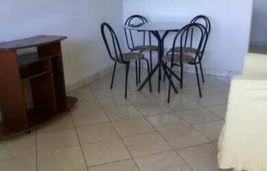 Imagem: O apartamento possui 2 Dormitórios e 1 Banheiro e está localizado