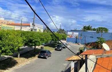 Imagem: A casa possui 2 Dormitórios, 1 Banheiro, Varanda e está localizado