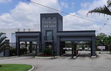 Imagem: A casa em condomínio possui 4 Dormitórios, 3 Banheiros, 4