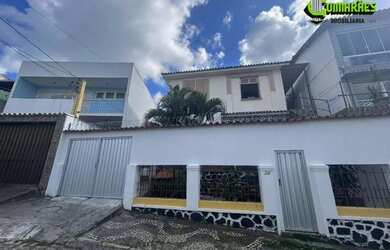 Imagem: O apartamento possui 3 Dormitórios, 1 Banheiro, 90m² de Área