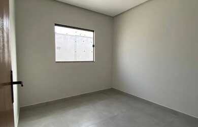 Imagem 2: Casa Nova e Espacosa - Entrada facilitada