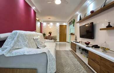 Imagem: O apartamento possui 2 Dormitórios, 2 Banheiros, 1 Vaga na