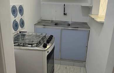 Imagem 7: Alugo casa na Barrinha condomínio fechado 2/4 grandes cozinha e banheiros