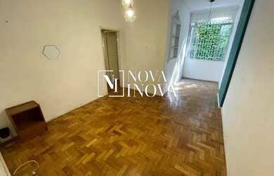 Imagem: O apartamento possui 1 Dormitório, 1 Banheiro, 60m² de Área