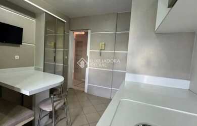 Imagem 11: Apartamento 3 dormitórios sendo 1 suíte, andar alto, 1 vaga livre ,...