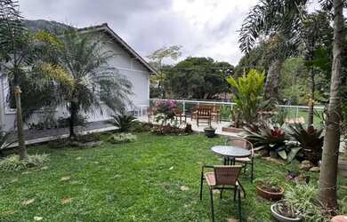 Imagem 11: Casa Reformada em Rua Nobre na Castelania