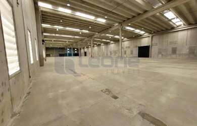 Imagem 15: Galpão para Locação em Barueri, Tamboré, 20 banheiros, 30 vagas