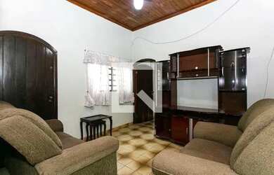 Imagem: A casa possui 2 Dormitórios, 1 Banheiro, 134m² de Área e