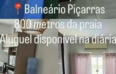 Imagem: A casa possui 2 Dormitórios, Acomodam 8 pessoas, 1 Vaga na