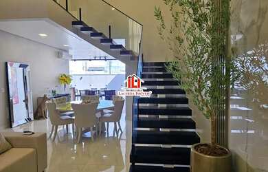 Imagem 15: Casa Duplex no Morada dos Pássaros 100% Mobiliada com 4 Suítes sendo uma Master com closet