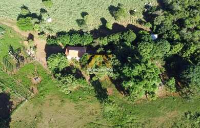 Imagem: A fazenda possui 1m² de Área e está localizado em Área