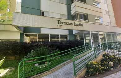 Imagem: O apartamento possui 3 Dormitórios, 2 Banheiros, 2 Vagas na