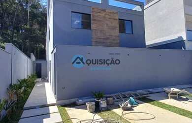 Imagem: O apartamento possui 2 Dormitórios, 1 Banheiro, 2 Vagas na