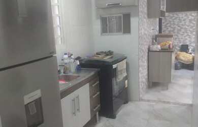 Imagem: A casa possui 2 Dormitórios, 1 Banheiro, 1 Vaga na garagem