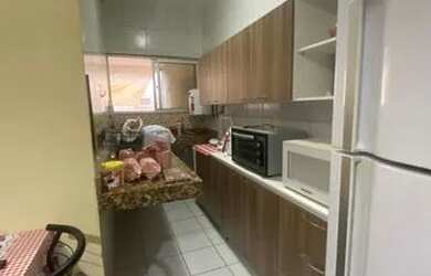 Imagem: A casa possui 2 Dormitórios, 2 Banheiros, 1 Vaga na garagem