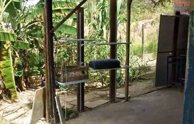 Imagem 3: Vendo. 200m² de Área, 2 Vagas na garageme1 Dormitório