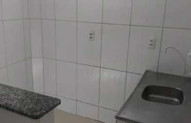 Imagem: A casa possui 3 Dormitórios, 1 Banheiro e está localizado