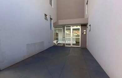 Imagem 6: Apartamento semi Mobiliado para Alugar por R$1000.00 no Ed. Marcia Regina...