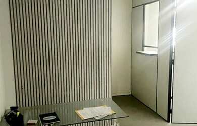 Imagem: O depósito possui 1 Vaga na garagem e 33m² de Área e está