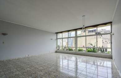 Imagem: O apartamento possui 2 Dormitórios, 3 Banheiros, 1 Vaga na