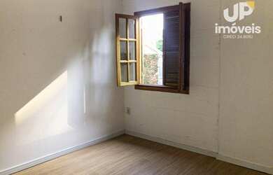 Imagem 4: Casa com 2 dormitórios à venda por R$ 380.000 ou aluguel por R$ 1.800/mês...