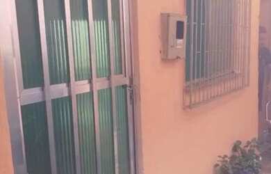 Imagem: A casa possui 1 Dormitório, 1 Banheiro e está localizado